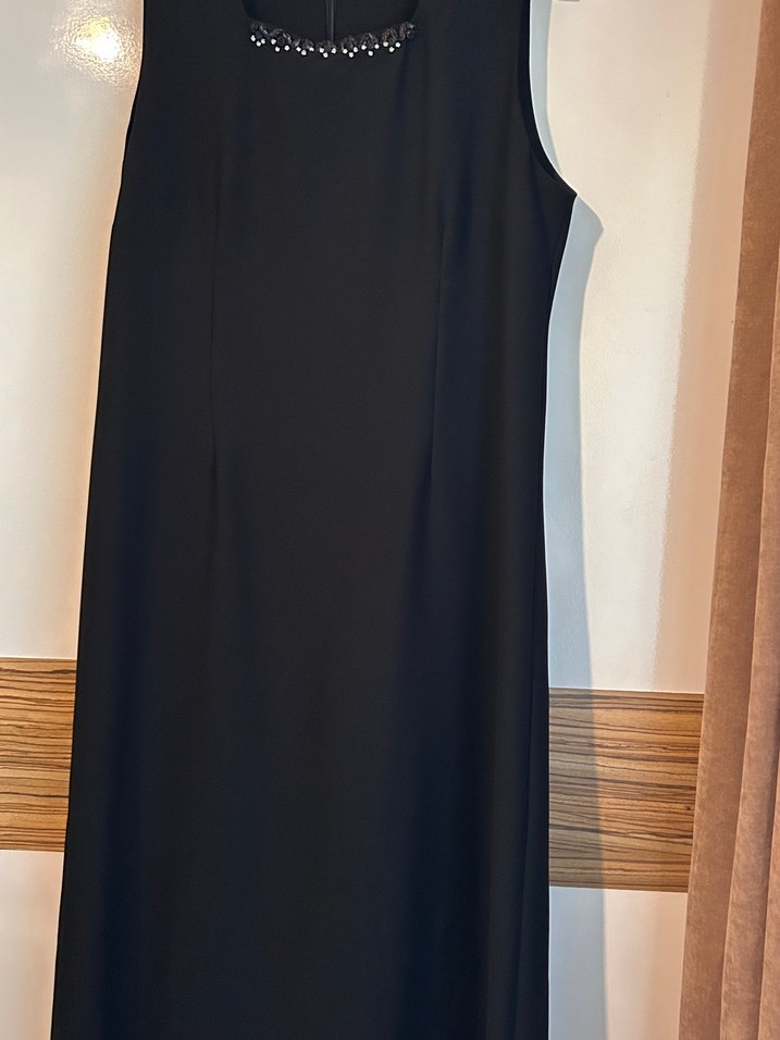 Siyah kare  Yaka sıfır kol Ofis Elbisesi - Görsel 2