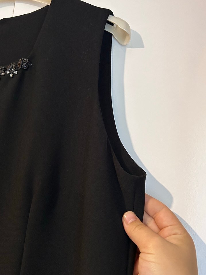 Siyah kare  Yaka sıfır kol Ofis Elbisesi - Görsel 3