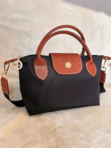  Beden siyah Renk Longchamp çanta