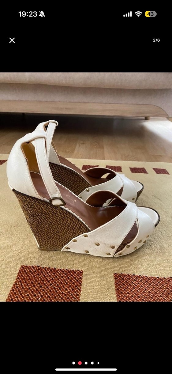 Beyaz Dolgu Topuklu Kadın Akşam Ayakkabısı - Görsel 2