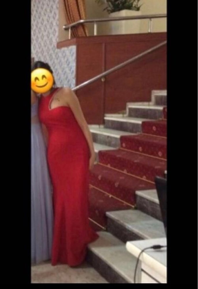 Kırmızı Uzun Drapeli V Yakalı Abiye Elbise - Görsel 2