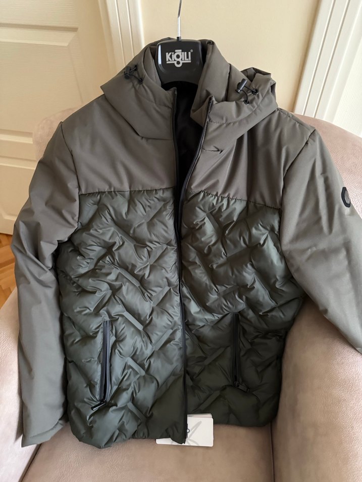 Kiğılı marka Kapüşonlu Kısa Erkek Mont - Görsel 3