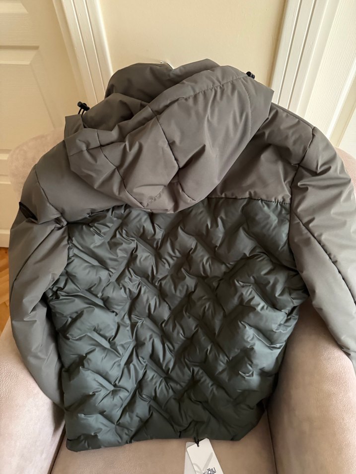 Kiğılı marka Kapüşonlu Kısa Erkek Mont - Görsel 5