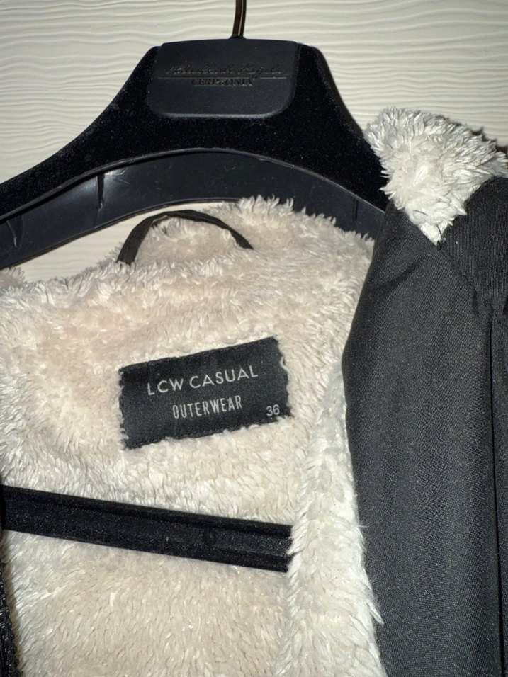 LCW Düğmeli Siyah Kadın Midi Mont - Görsel 2