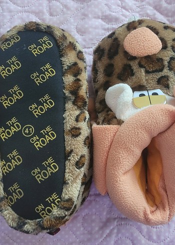 Leopar Desenli Sıcak Terlik - Görsel 2