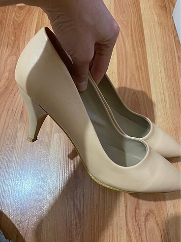 38 Beden Bambi marka stiletto