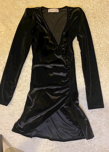 36 Beden Uzun Siyah Polyester Elbise