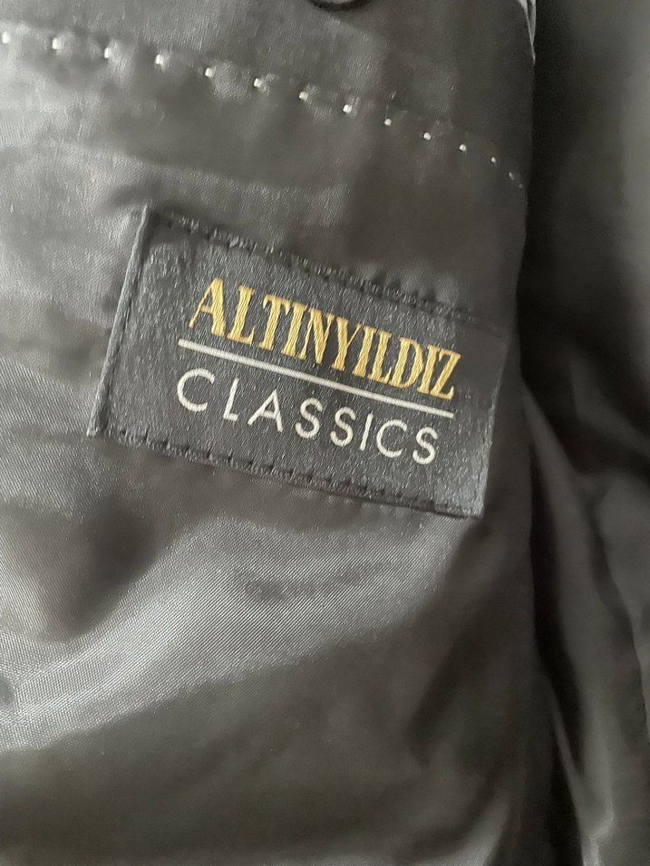 Siyah Düğmeli Klasik Kesim Damat Takımı - Görsel 2