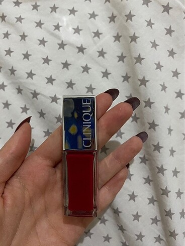 Clinique Clinique Lacquer Lava Pop 02