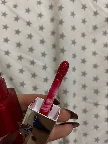 Beden Renk Clinique Lacquer Lava Pop 02