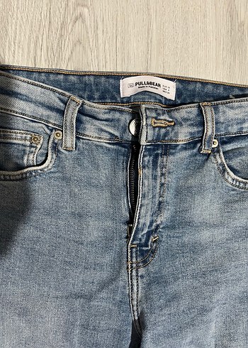 36 Beden mavi Renk Pull and bear Jean