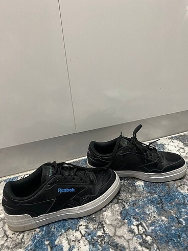 37 Beden REEBOK ORJİNAL KADIN AYAKKABISI