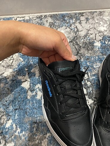 37 Beden siyah Renk REEBOK ORJİNAL KADIN AYAKKABISI