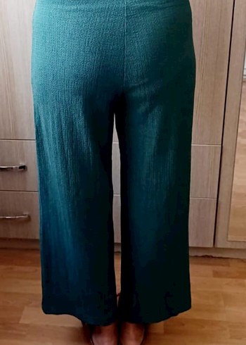 Beli Lastikli Yeşil Pantalon - Görsel 2