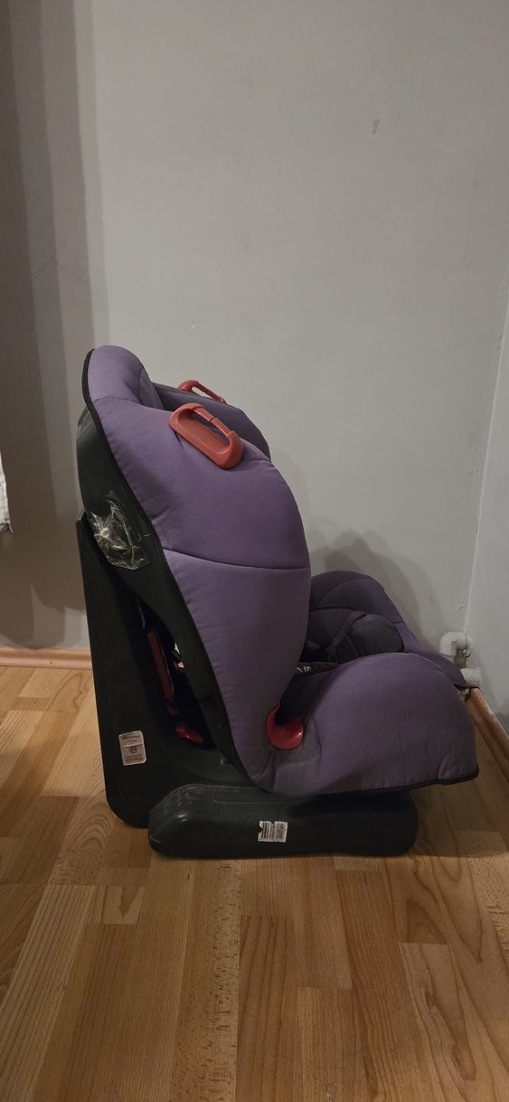 Koyu Mor Çocuk Araba Koltuğu - Görsel 3
