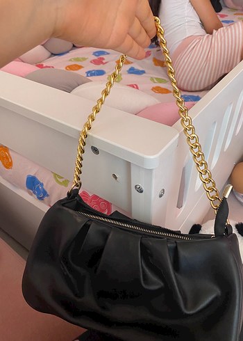 Zincir Detaylı Siyah Deri Kadın Çanta yenidir - Görsel 3