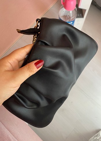 Zincir Detaylı Siyah Deri Kadın Çanta yenidir - Görsel 4