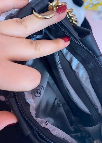 Zincir Detaylı Siyah Deri Kadın Çanta yenidir - Görsel 5