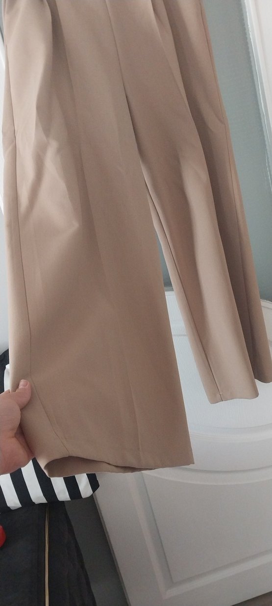 Düğmeli Bej kadın bol paça pantulon - Görsel 4