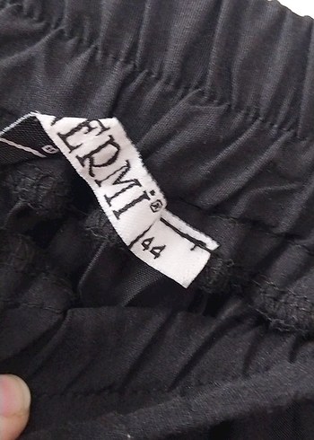 44 Beden Siyah Kat Kat Uzun Fırfırlı Gotik Etek