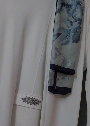 Beyaz Sokak Stili Rahat Takım - Görsel 3