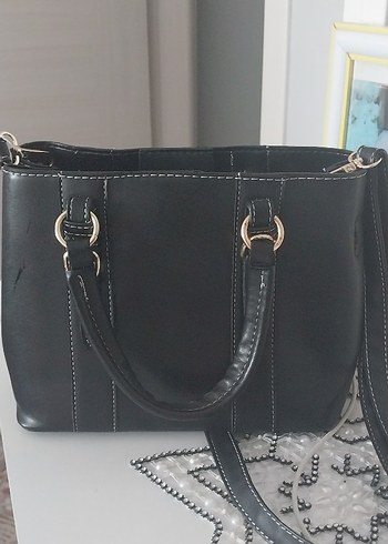 Klasik Siyah Deri Kemerli Çanta - Görsel 4