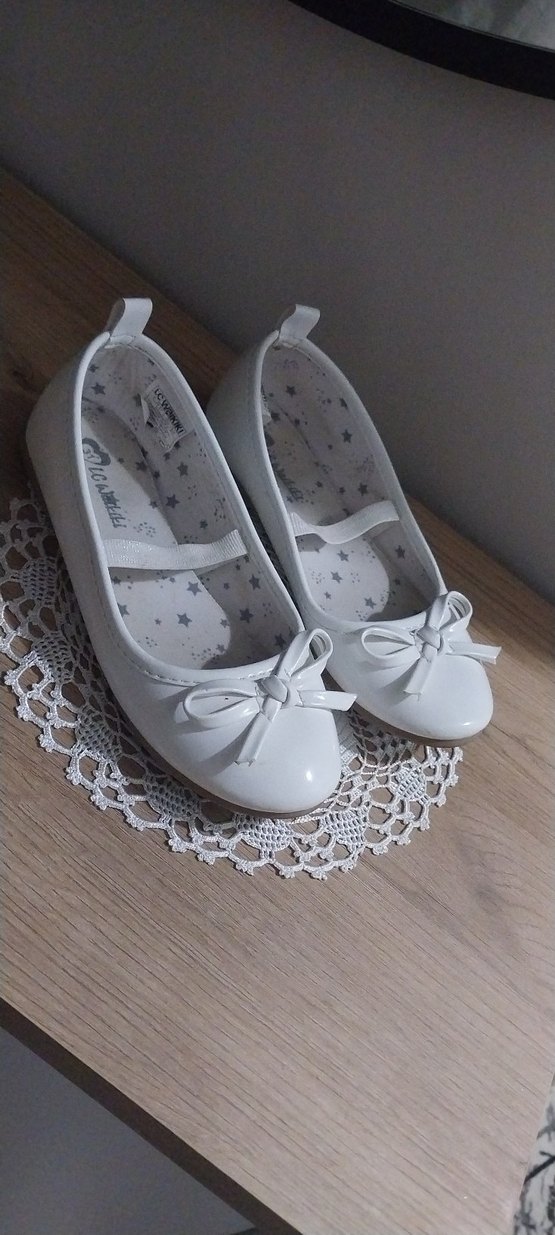 Kız Çocuk Beyaz Tokalı Babet Ayakkabı - Görsel 4