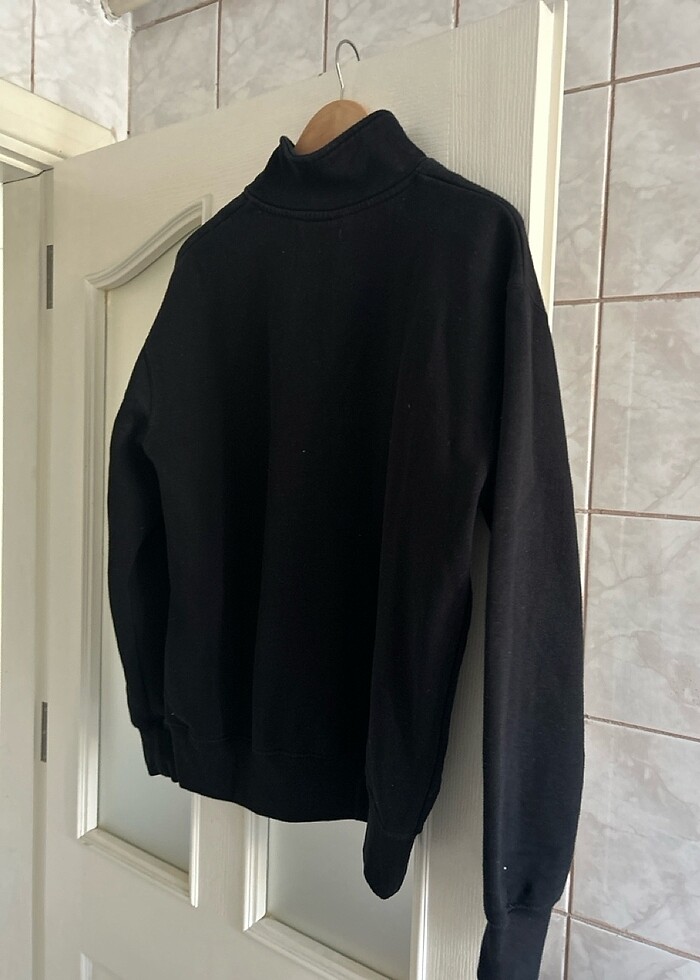 Pull&bear siyah fermuar detaylı sweatshirt - Görsel 4