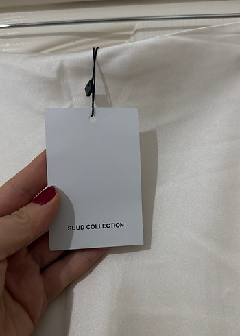 Beyaz Uzun Dökümlü Kadın Etek - Görsel 2