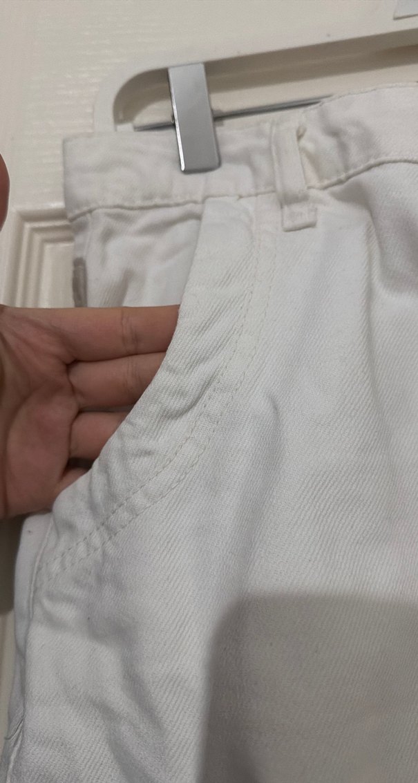 Kadın Beyaz Mini Pamuklu Şort - Görsel 3