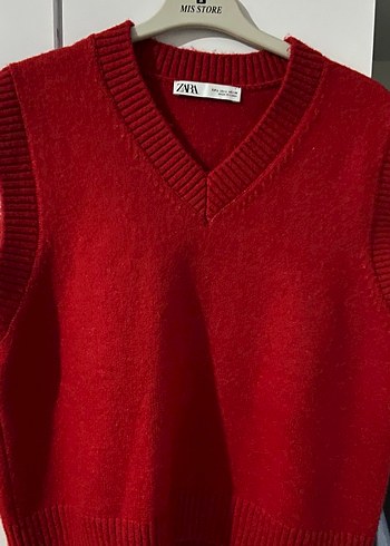 Zara Kırmızı V Yaka İnce Örgü Kazak - Görsel 2