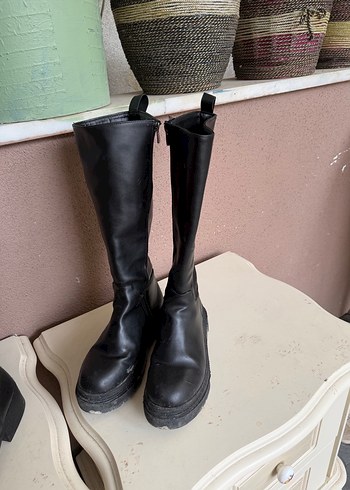 Kadın Siyah Deri Dizüstü Botlar - Görsel 2
