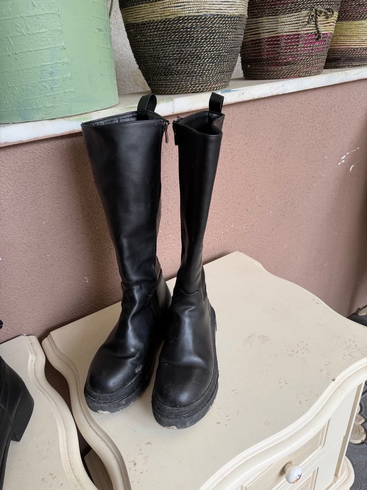 Kadın Siyah Deri Dizüstü Botlar - Görsel 2