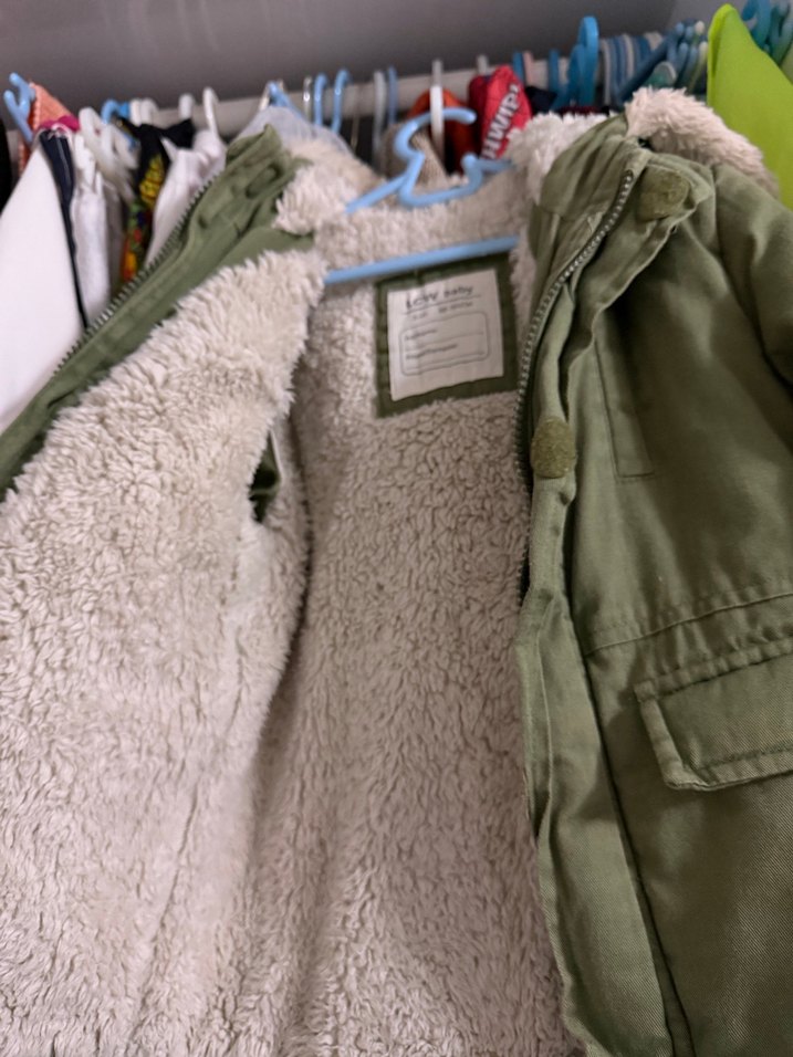 Erkek Çocuk Yeşil Sıcak Kürklü Ceket - Görsel 2