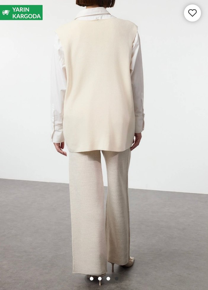 Düğmeli Beyaz Midi Kadın Yelek takım - Görsel 3