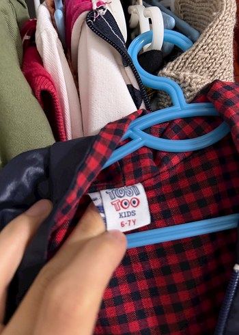 Fermuarlı Erkek Çocuk Gri Yağmurluk - Görsel 2