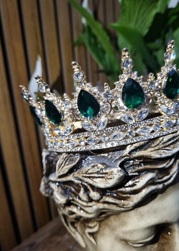 Yeşil Taç - Görsel 2