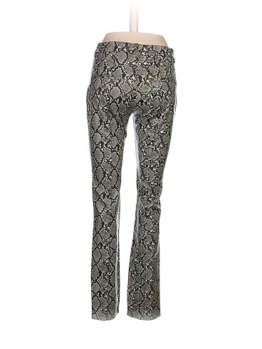 xs Beden Zara Düz Kesim %70 İndirimli.
