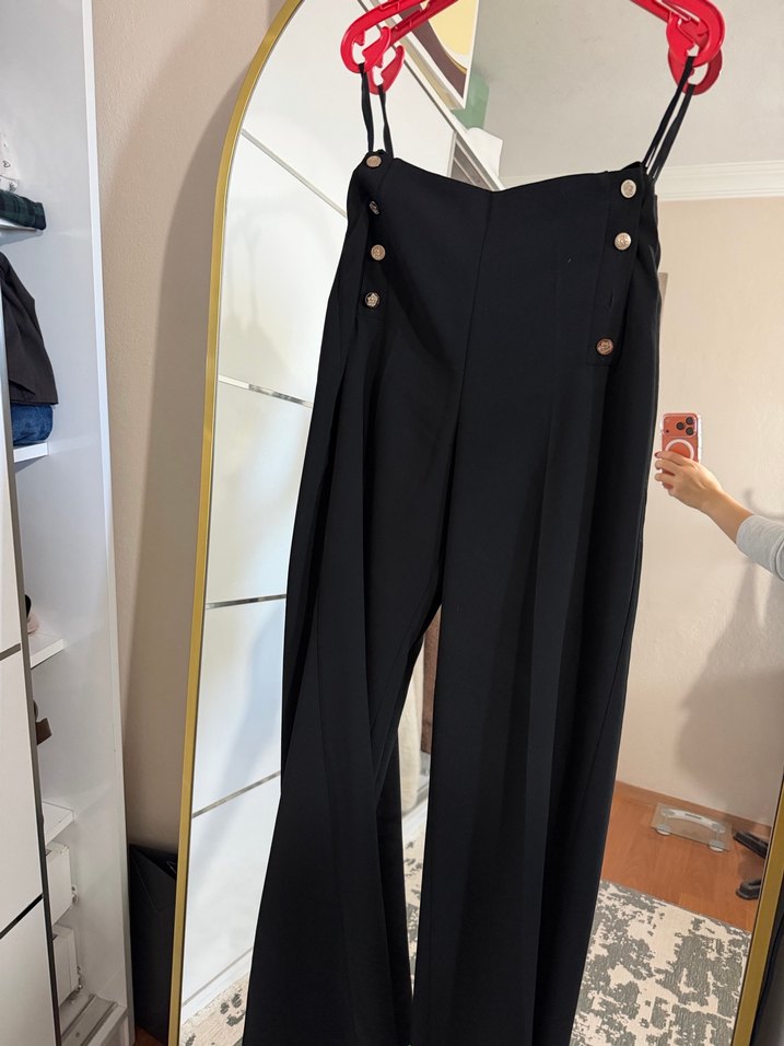 Düğmeli Siyah Kadın Kumaş Pantolon - Görsel 2