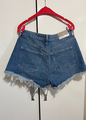 Kadın Mavi Yırtık Denim Mini Şort - Görsel 2