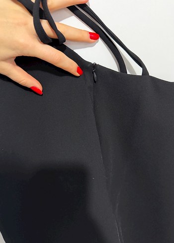 Siyah İnce Askılı kısa Elbise - Görsel 3