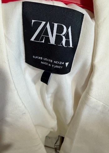 Zara Beyaz Keten Mini Düğmeli Yelek - Görsel 4