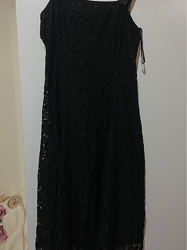 Siyah Elbise - Görsel 2