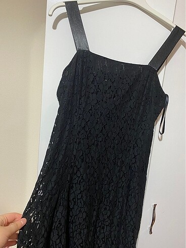 Siyah Elbise - Görsel 5