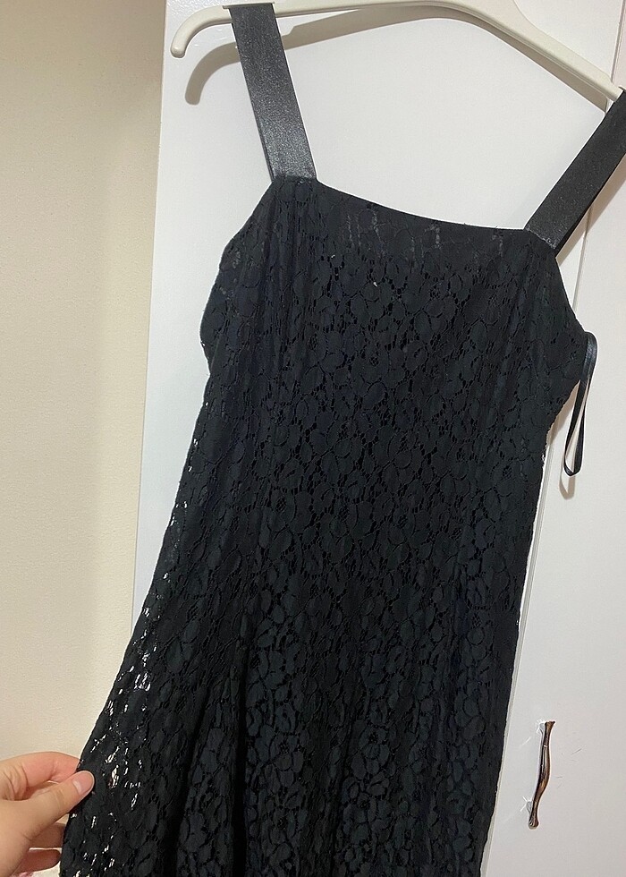 Siyah Elbise - Görsel 5