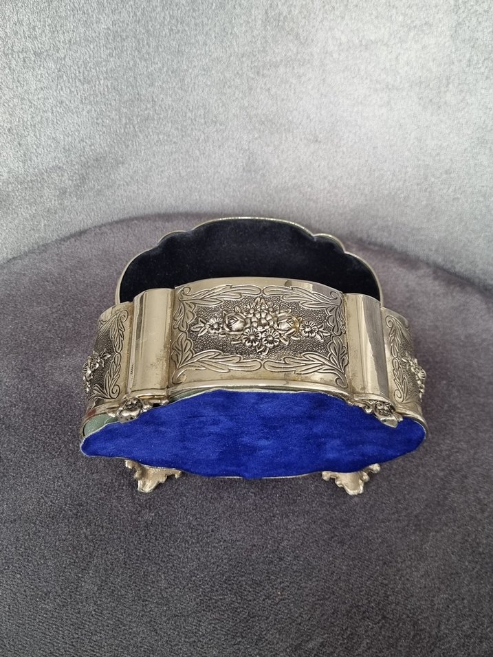 Parlak gümüş Makyaj Organizer Kutusu - Görsel 4