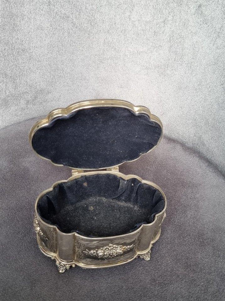 Parlak gümüş Makyaj Organizer Kutusu - Görsel 3