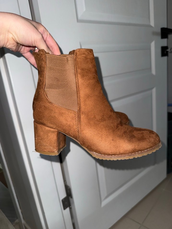 Kahverengi Süet Topuklu Kadın Bot - Görsel 2