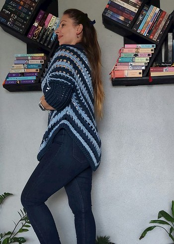 Mavi Örgü Kadın Panço - Görsel 3