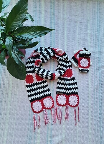Diğer Şık eldiven atkı takımı